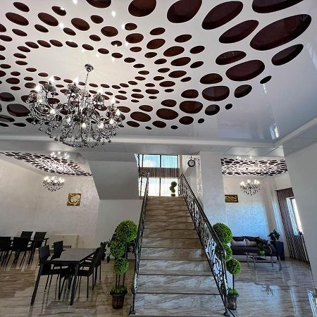 Motel Infinit Târgu Jiu Exteriör bild